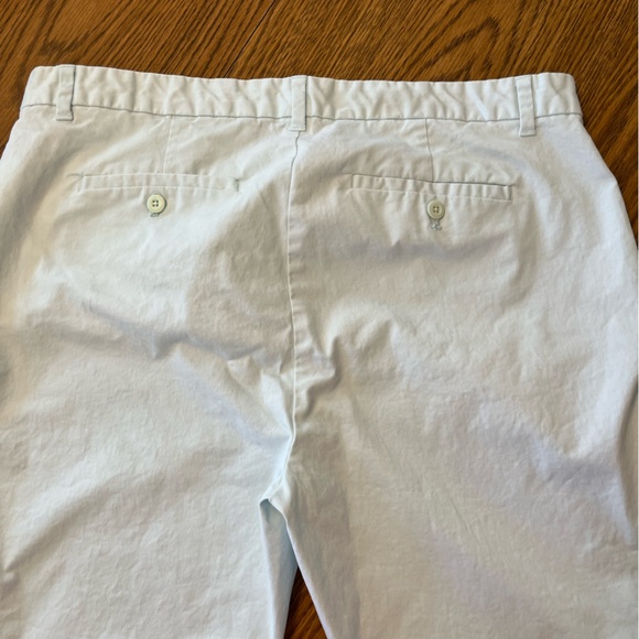 Women’s Gap khakis. - Picture 8 of 8